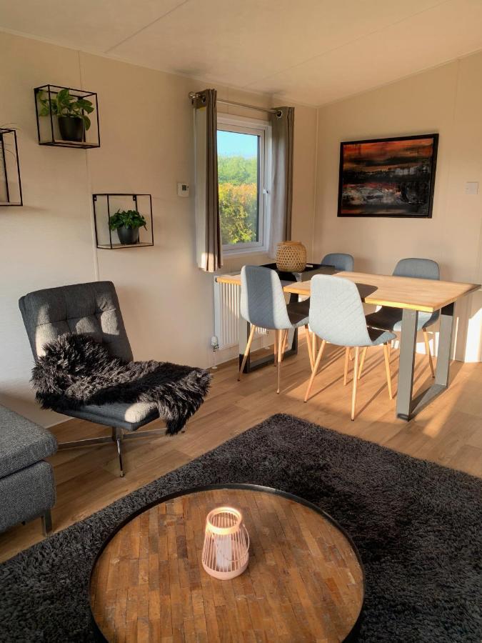 Chalet Rivendell Menaldum Extérieur photo